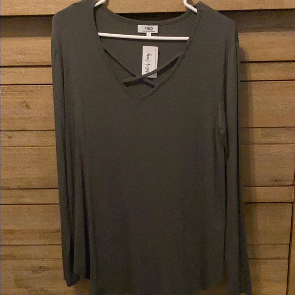 Brand new piko long sleeve shirt